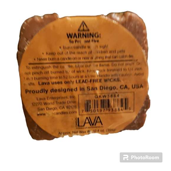 NWOT Kohl's Christmas Themed Candles Set - Picture 7 of 16